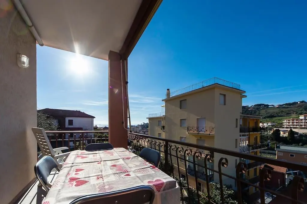 Casa Lisara Apartment San Lorenzo al Mare Italy